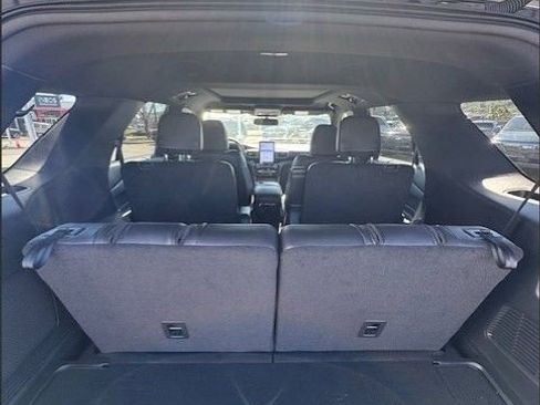 Used 2024 Ford Explorer ST w/ Equipment Group 401A image 11