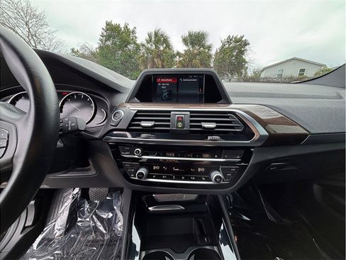 Used 2019 BMW X3 sDrive30i w/ Driving Assistance Package image 11