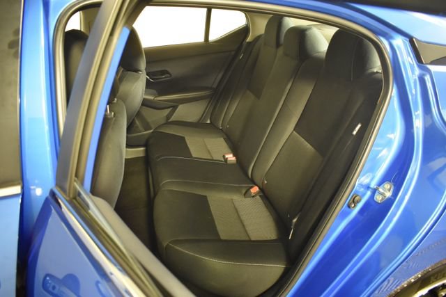 Used 2025 Nissan Sentra SV FWD image 27