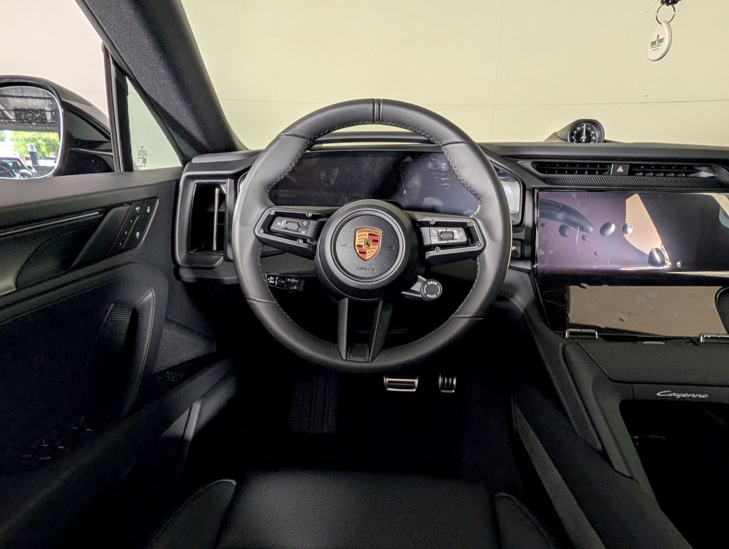 New 2026 Porsche Cayenne Electric AWD/4WD image 22