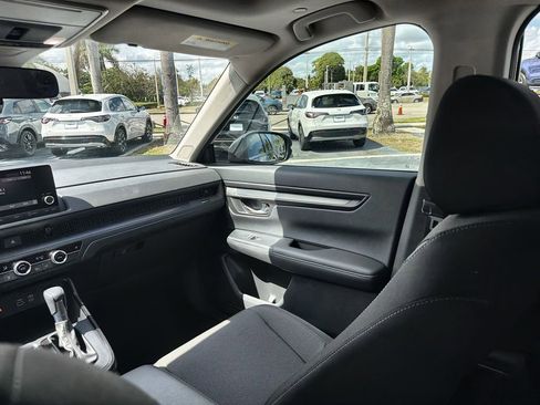 Certified 2025 Honda CR-V EX image 11