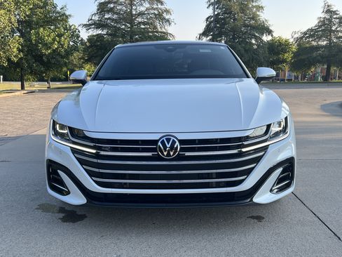 Used 2023 Volkswagen Arteon SEL w/ Arteon MDO Package AWD/4WD image 3