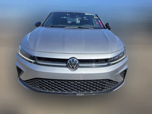 Used 2025 Volkswagen Jetta Sport image 5
