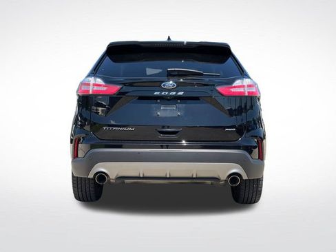Used 2022 Ford Edge Titanium w/ Equipment Group 301A AWD/4WD image 26