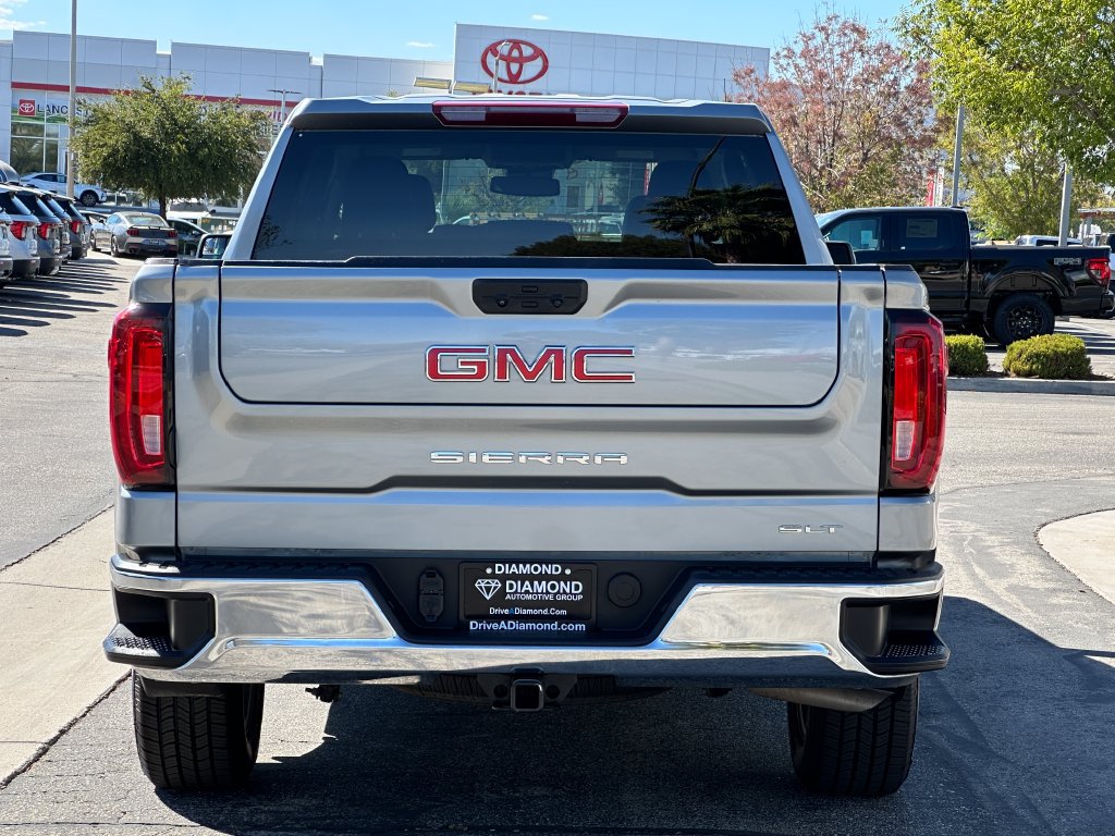 Used 2025 GMC Sierra 1500 SLT AWD/4WD image 6