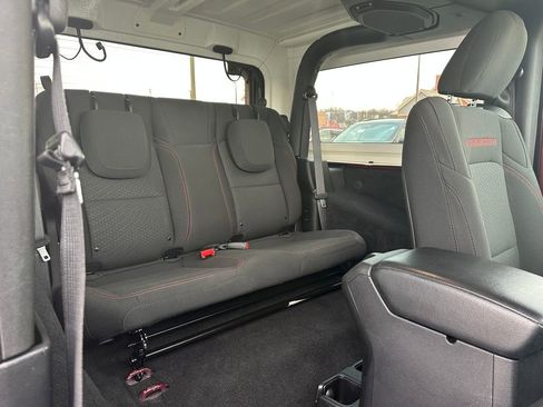 Used 2021 Jeep Wrangler Rubicon image 14