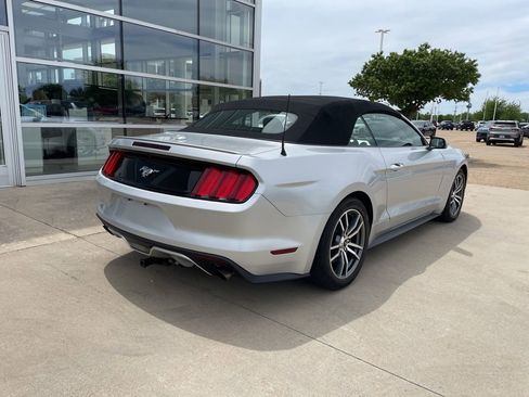 Used 2015 Ford Mustang Premium RWD image 5