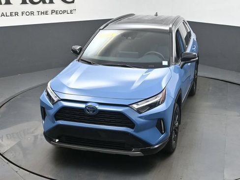 Used 2024 Toyota RAV4 XSE w/ Weather Package AWD/4WD image 47