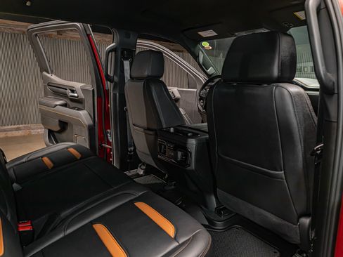 Used 2026 GMC Sierra 1500 AT4 w/ Technology Package AWD/4WD image 29