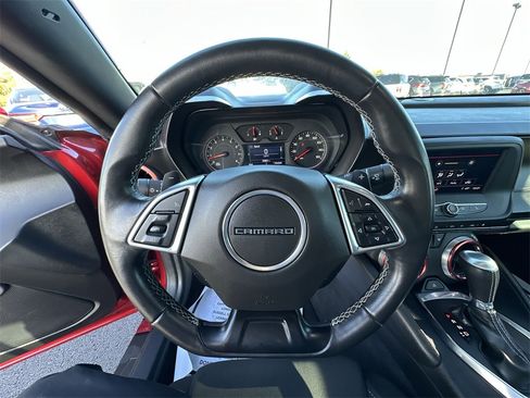 Used 2021 Chevrolet Camaro LT image 14