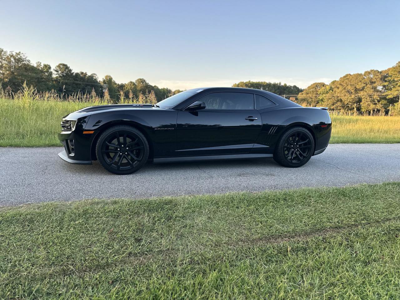 Used 2013 Chevrolet Camaro ZL1 RWD image 9