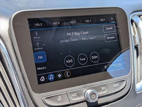 Used 2019 Chevrolet Malibu LT FWD image 13