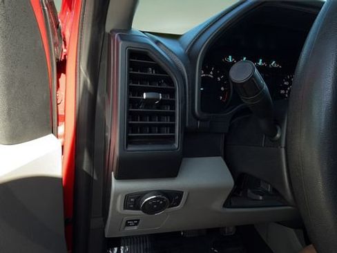 Used 2020 Ford F150 XL w/ Equipment Group 101A Mid RWD image 23