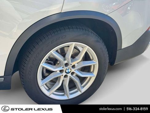 Used 2021 BMW X5 xDrive40i w/ Convenience Package image 14