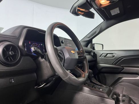 Used 2023 Chevrolet Colorado W/T image 21