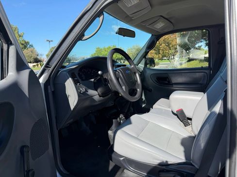 Used 2005 Ford Ranger 2WD Regular Cab image 12