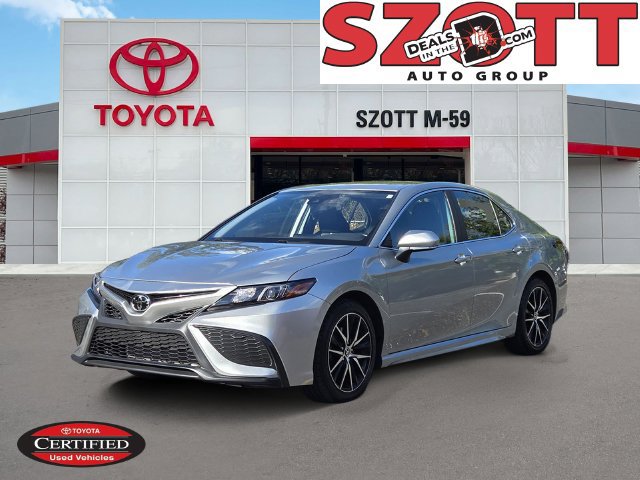 Certified 2021 Toyota Camry SE w/ Cold Weather Package AWD/4WD image 1