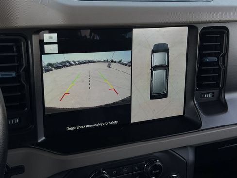 Used 2022 Ford Bronco Wildtrak AWD/4WD image 18