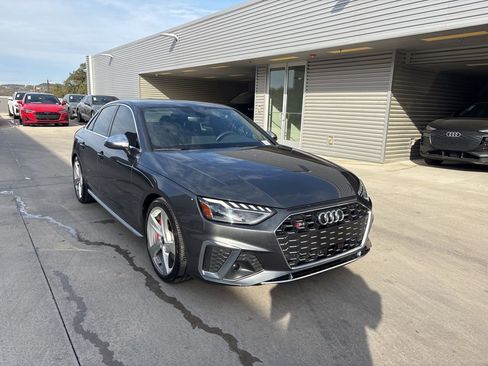 Used 2023 Audi S4 Premium Plus w/ Premium Plus Package image 3