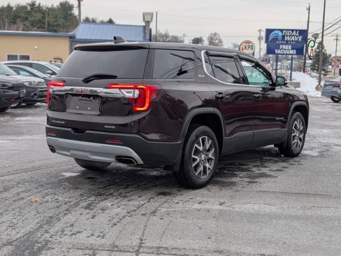 Used 2021 GMC Acadia SLE image 10
