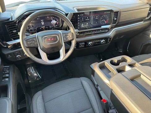 Certified 2024 GMC Sierra 1500 Elevation AWD/4WD image 8