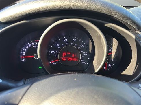 Used 2014 Kia Soul + image 18