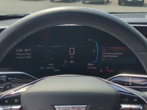 Used 2024 Cadillac Lyriq Tech AWD/4WD image 10