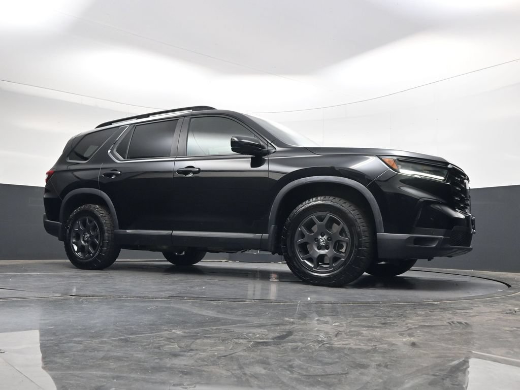 Used 2023 Honda Pilot TrailSport image 40