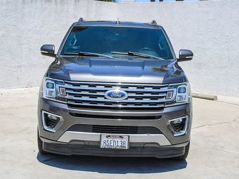 Used 2019 Ford Expedition Max Limited RWD image 2