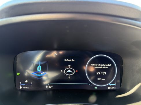 Used 2023 Hyundai Santa Fe Limited image 17