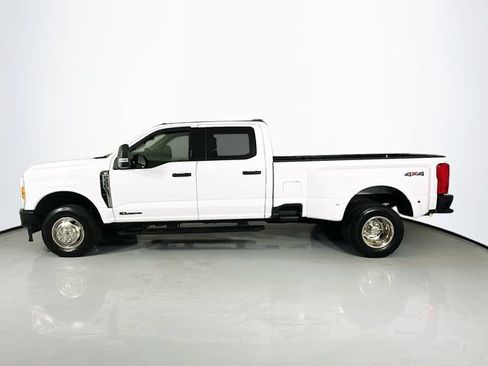 Used 2023 Ford F350 XLT w/ FX4 Off-Road Package AWD/4WD image 6
