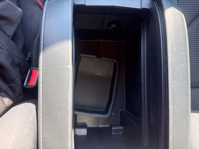 Used 2023 Toyota Highlander LE FWD image 26