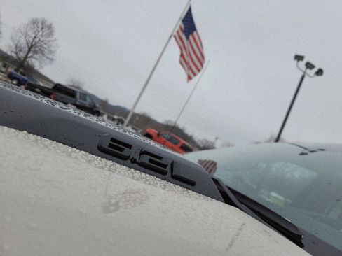 New 2026 Chevrolet Silverado 1500 ZR2 image 9