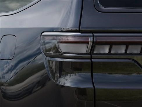 New 2026 Jeep Grand Wagoneer L Limited AWD/4WD image 10
