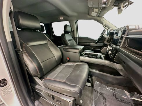 Used 2023 Ford F250 Lariat AWD/4WD image 25