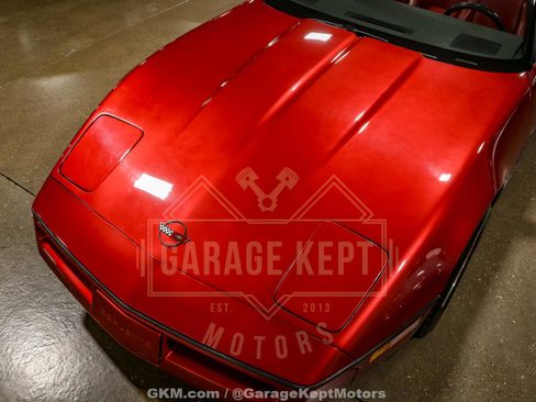 Used 1986 Chevrolet Corvette Convertible image 22