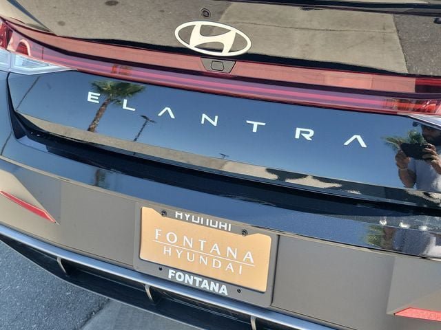 New 2026 Hyundai Elantra SEL Sport Premium FWD image 30