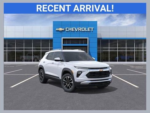 New 2026 Chevrolet TrailBlazer LT image 1