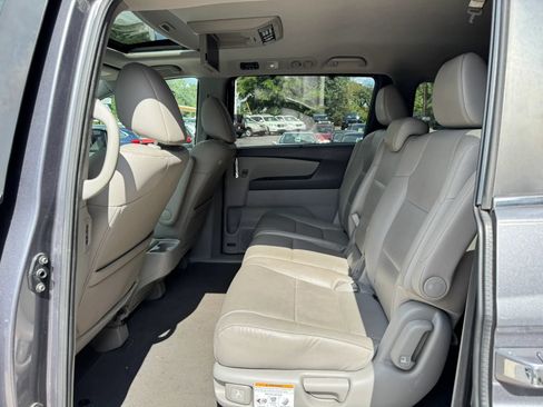 Used 2014 Honda Odyssey EX-L image 27