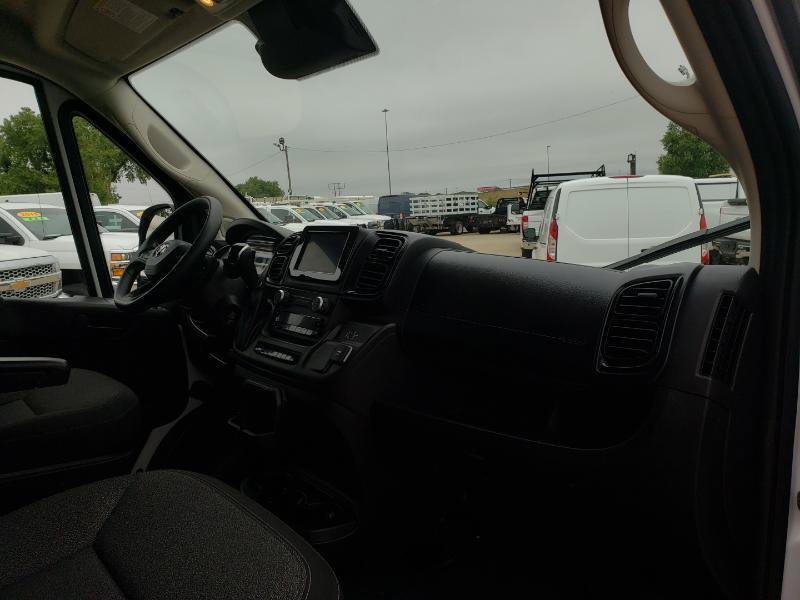 Used 2025 RAM ProMaster 2500 w/ Convenience Group FWD image 12