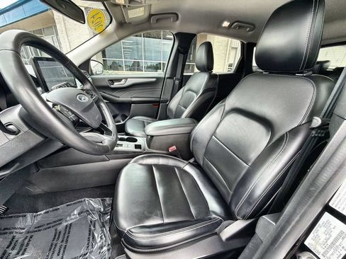 Used 2024 Ford Escape Platinum AWD/4WD image 13