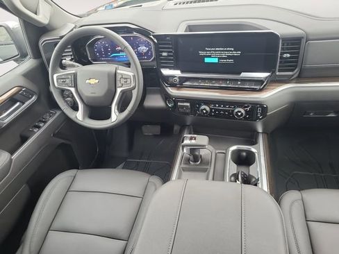 New 2026 Chevrolet Silverado 1500 LT image 12