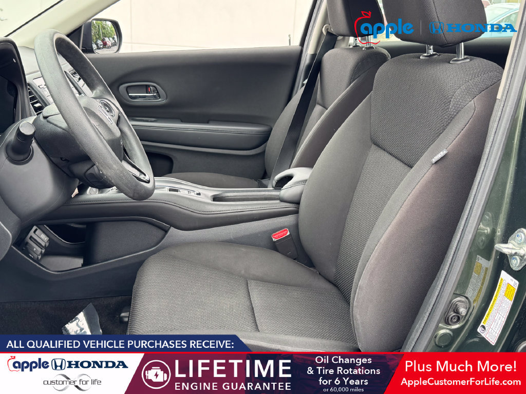 Used 2018 Honda HR-V LX image 7