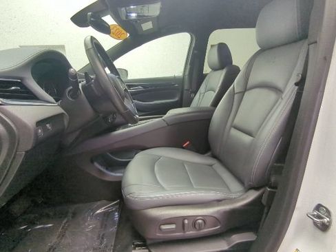 Used 2023 Buick Enclave Essence FWD image 13