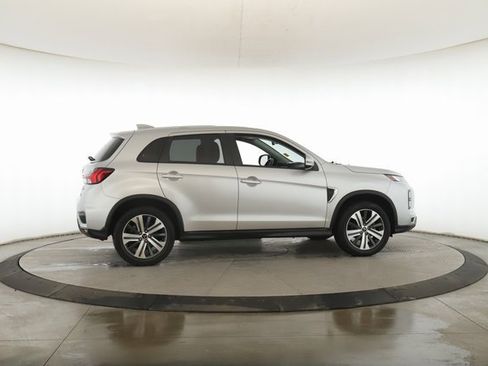 Used 2024 Mitsubishi Outlander Sport ES image 6