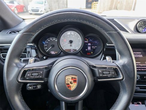 Used 2023 Porsche Macan S image 23