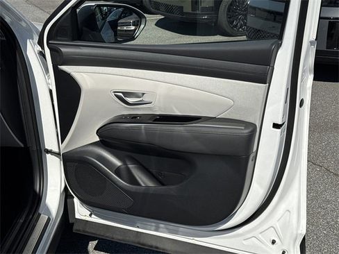 New 2026 Hyundai Tucson Limited image 14
