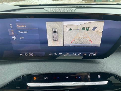 Certified 2025 Buick Enclave Preferred image 15