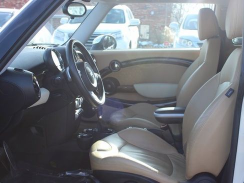 Used 2010 MINI Cooper S image 11