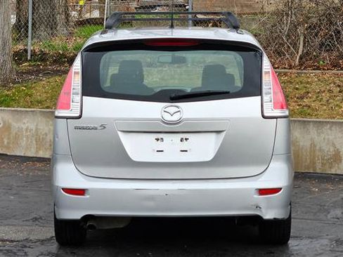 Used 2009 MAZDA MAZDA5 Sport w/ Popular Equipment Pkg image 4